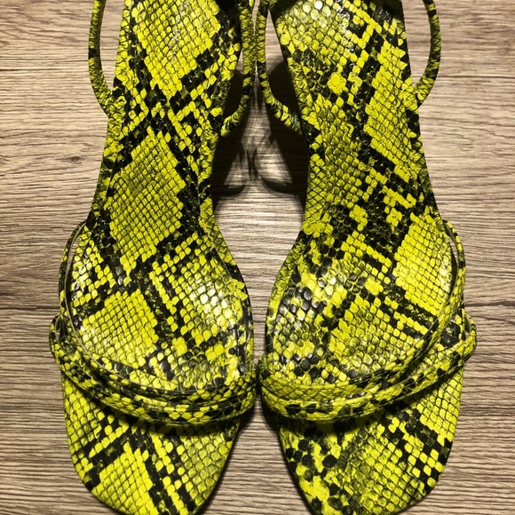 ZARA SANDALS - Picture 2 of 5